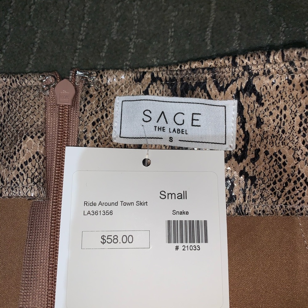 Snake Skin Mini Skirt - Picture 3 of 3